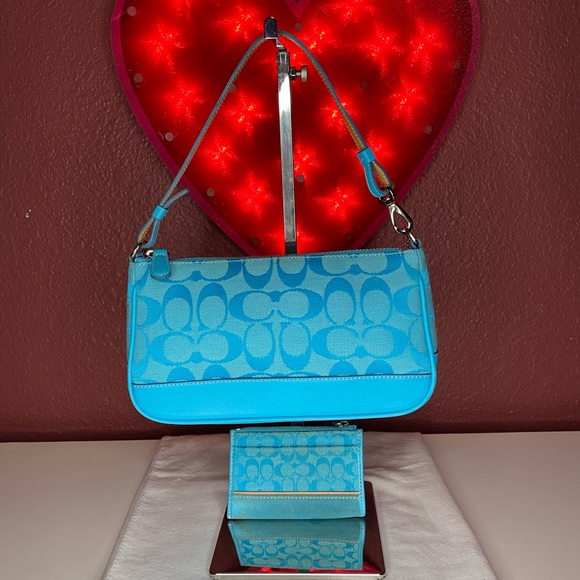 Coach Y2K Demi Pochette & Coin Pouch - Picture 2 of 8